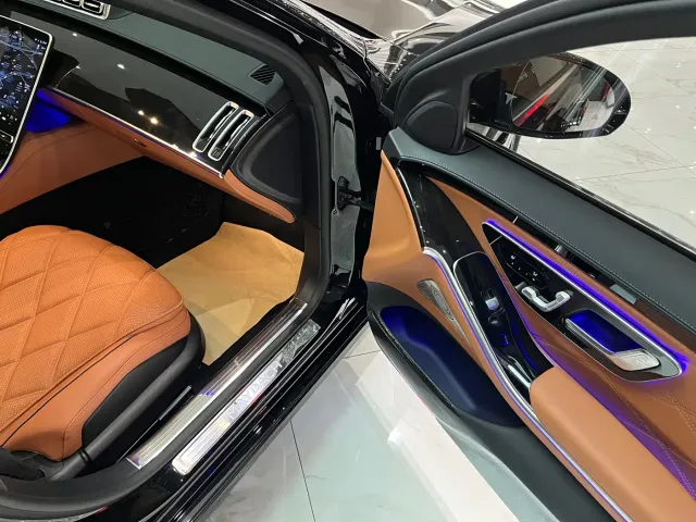 Mercedes-Benz Maybach S-Class — Фото автомобиля 10