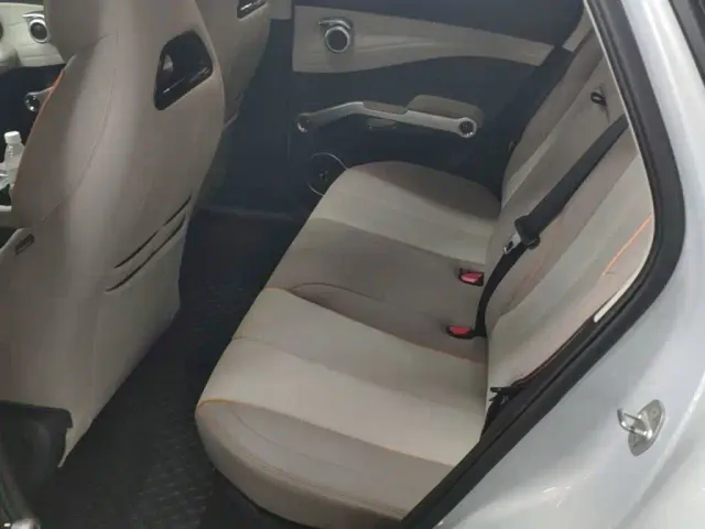 BYD Yuan PLUS — Фото автомобиля 16