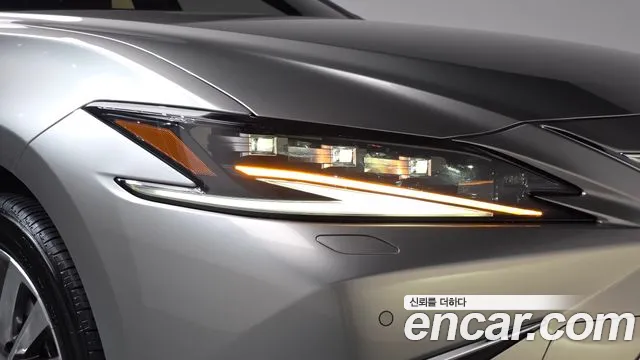 Lexus ES 7th Gen — Фото автомобиля 7
