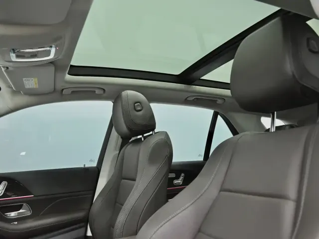 Mercedes-Benz GLE-Class — Фото автомобиля 16