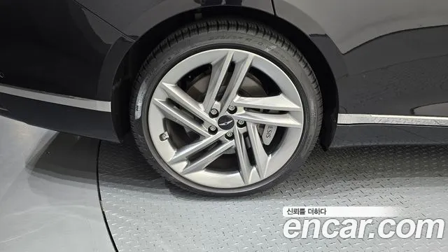 Genesis G80 RG3 — Фото автомобиля 5