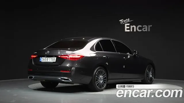 Mercedes-Benz C-Class W206 — Фото автомобиля 2