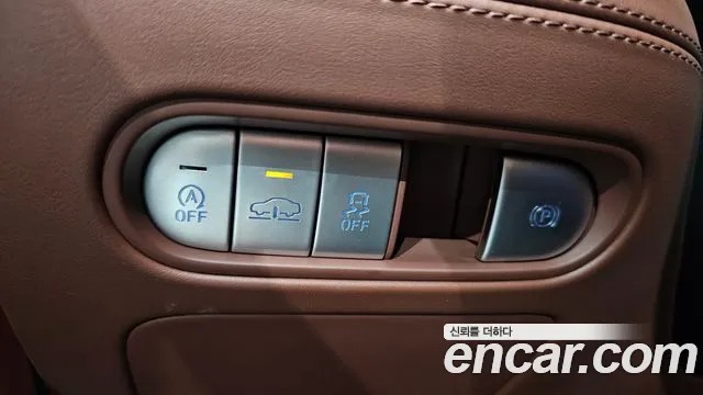 Genesis G90 RS4 — Фото автомобиля 24