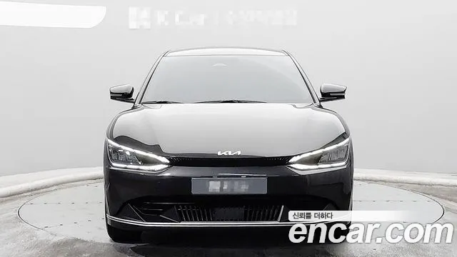 Kia EV6 — Фото автомобиля 3