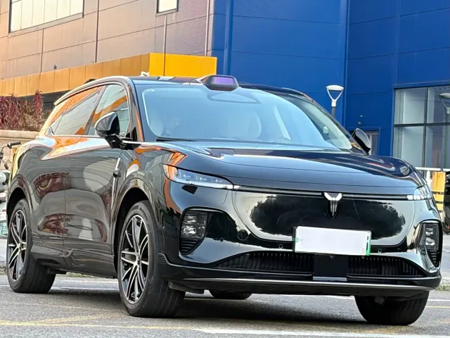 Voyah Zhiyin — Фото автомобиля 3
