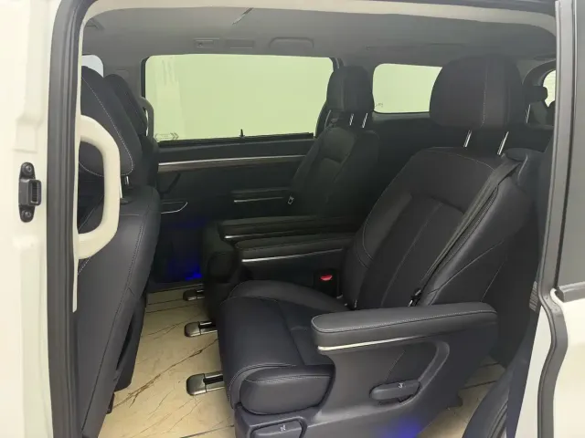 GAC Trumpchi M8 — Фото автомобиля 9