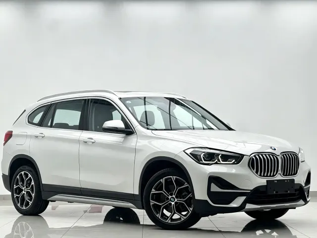 BMW X1 — Фото автомобиля 4