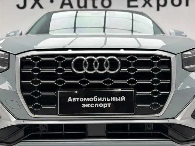 Audi Q2L — Фото автомобиля 5