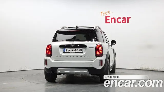 MINI Countryman — Фото автомобиля 4