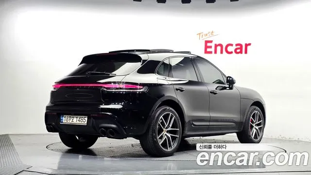Porsche Macan — Фото автомобиля 2