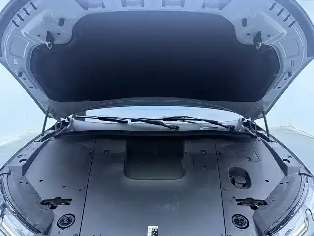Nio EC6 — Фото автомобиля 18