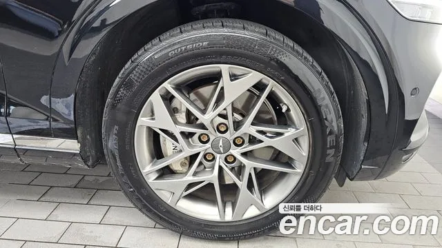 Genesis GV70 2.5T Бензин AWD — Фото автомобиля 19