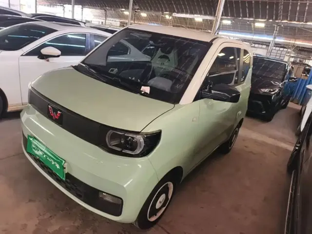 Фотография автомобиля — Wuling Hongguang Mini EV