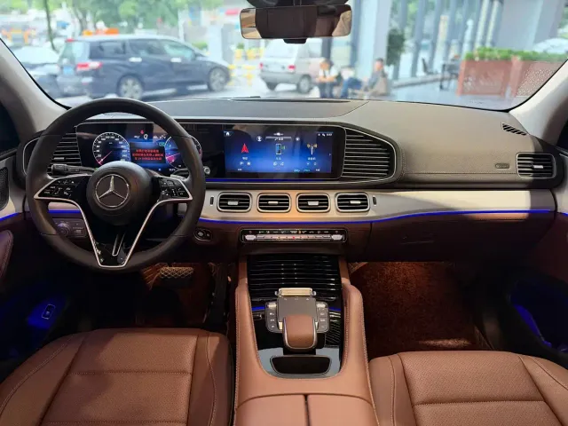 Mercedes-Benz GLE-Class — Фото автомобиля 5
