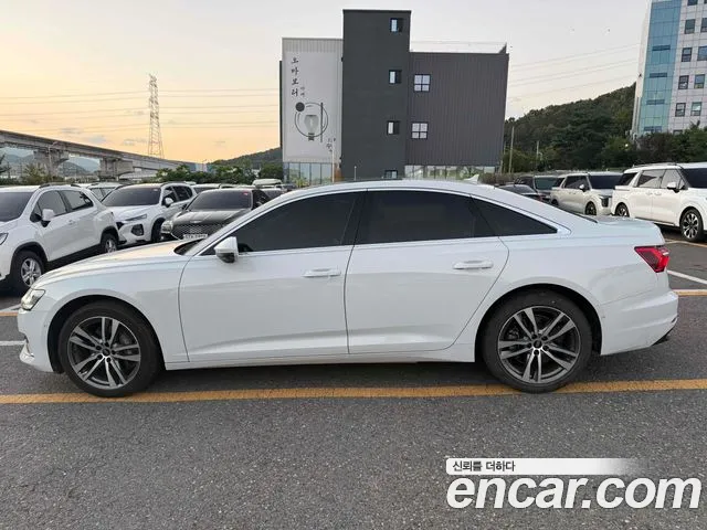 Audi A6 C8 — Фото автомобиля 8