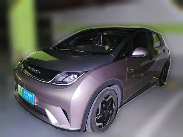 Фотография автомобиля — BYD Dolphin
