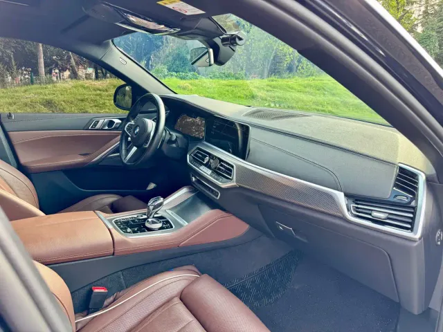 BMW X6 — Фото автомобиля 10