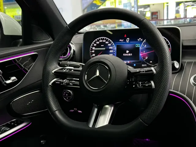 Mercedes-Benz C-Class — Фото автомобиля 12