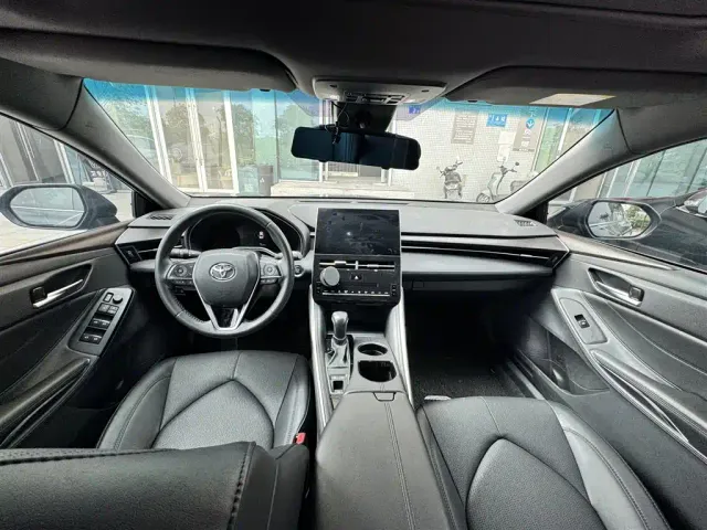 Toyota Avalon 2022 2.0L Luxury Edition — Фото автомобиля 6