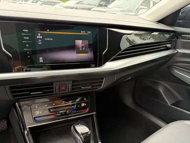 Volkswagen Passat — Фото автомобиля 6