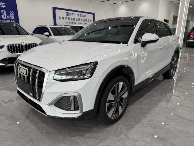 Фотография автомобиля — Audi Q2L