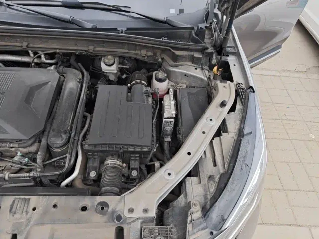 Roewe RX5 — Фото автомобиля 22