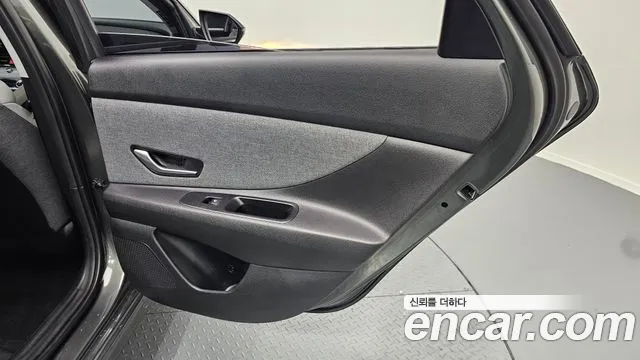 Hyundai AVANTE Avante (CN7) — Фото автомобиля 25