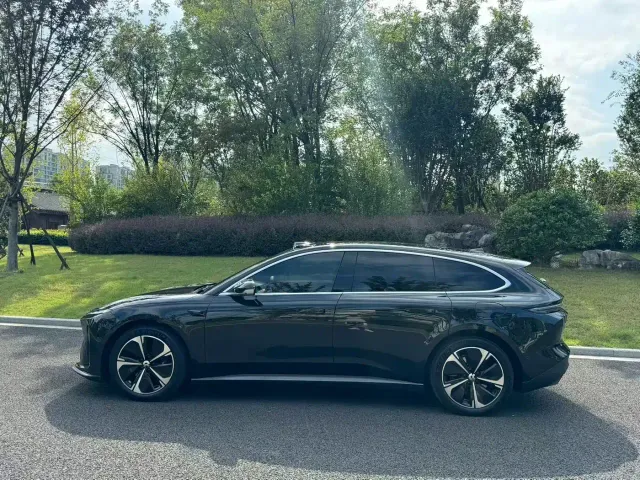 Nio ET5 Touring — Фото автомобиля 7