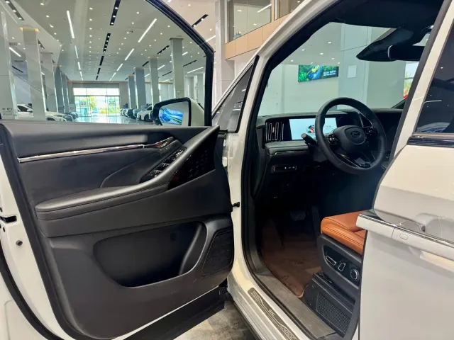 GAC Trumpchi M8 — Фото автомобиля 8