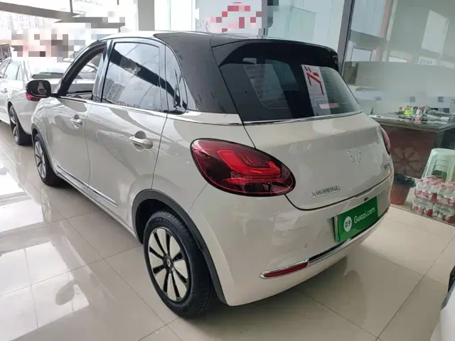 Wuling Bingo — Фото автомобиля 4