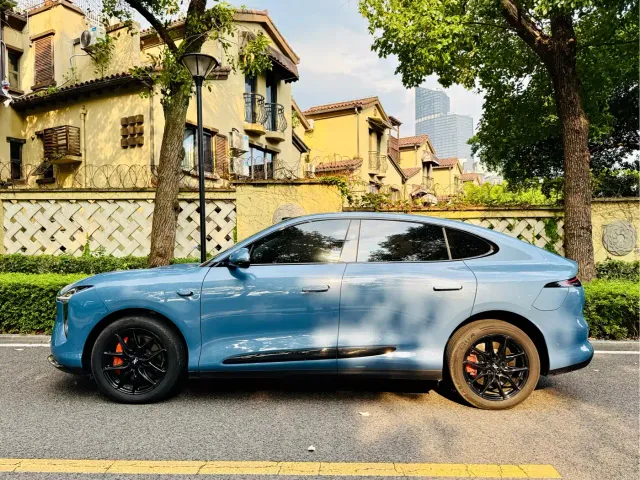 IM Motors LS6 — Фото автомобиля 4