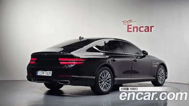 Genesis G80 RG3 — Фото автомобиля 2