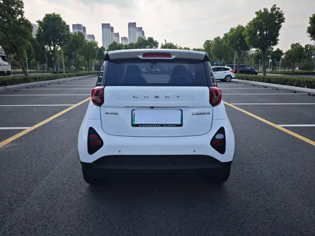 Chery eQ1 — Фото автомобиля 6