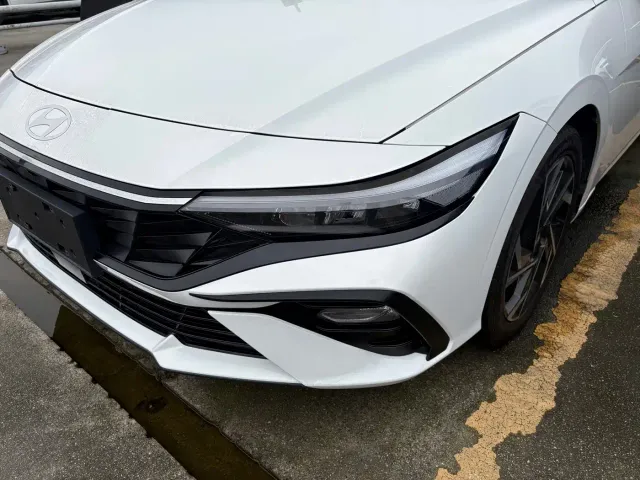 Hyundai Elantra — Фото автомобиля 3