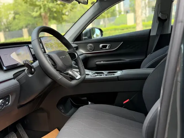 Chery Tiggo 8 PLUS C-DM — Фото автомобиля 4