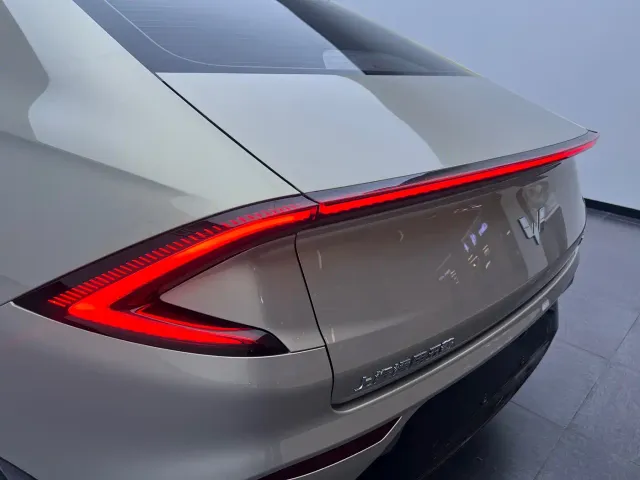 Wuling Starlight — Фото автомобиля 25
