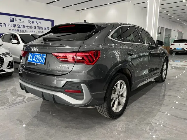 Audi Q3 Sportback — Фото автомобиля 4
