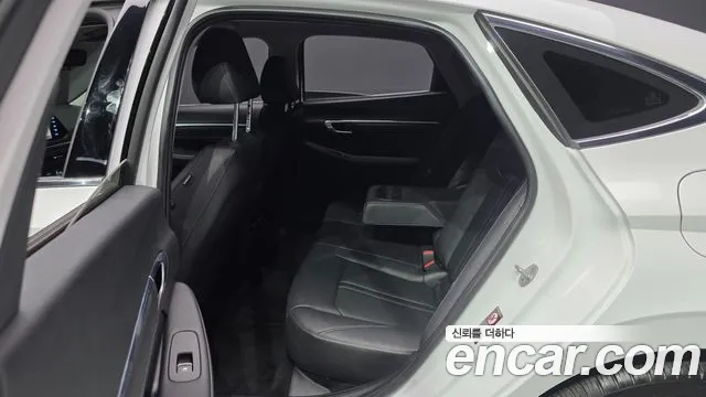 Hyundai Sonata Sonata (DN8) 1.6 Turbo — Фото автомобиля 25