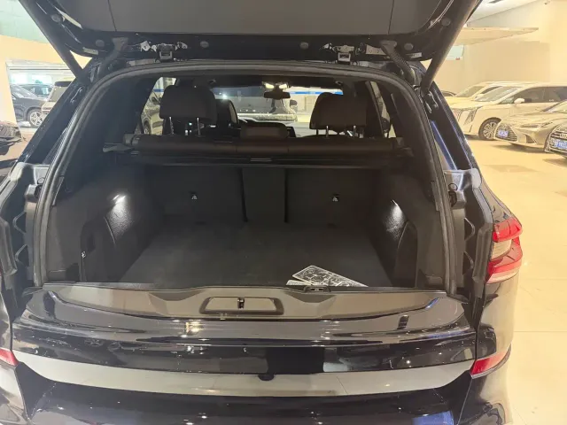 BMW X5 — Фото автомобиля 9