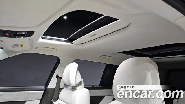 Hyundai Santafe Santa Fe (MX5) Бензин 2.5T 4WD — Фото автомобиля 25