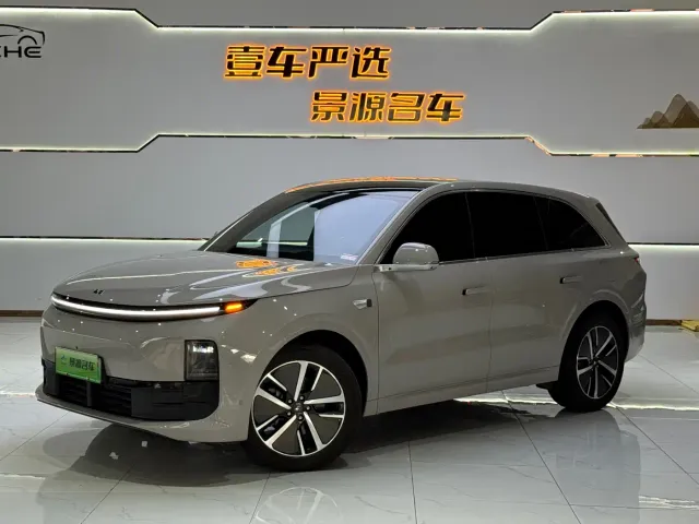 Фотография автомобиля — Li Auto L6