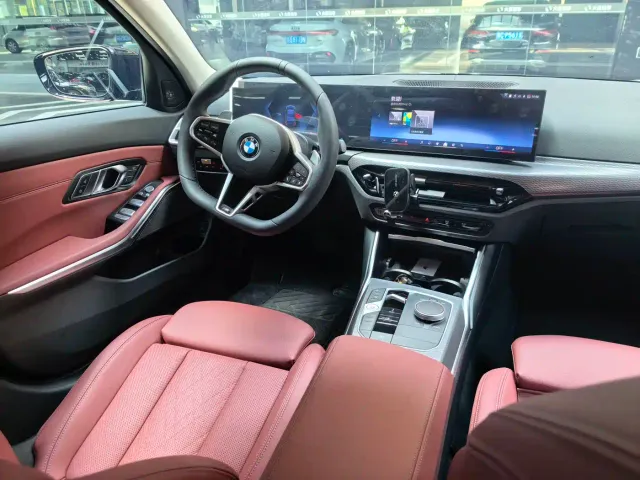 BMW 3 Series — Фото автомобиля 6