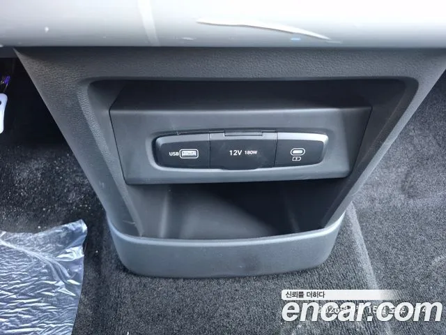 Hyundai Staria — Фото автомобиля 14