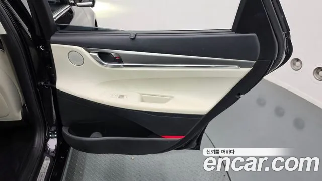Hyundai Grandeur Новый Grandeur IG — Фото автомобиля 25