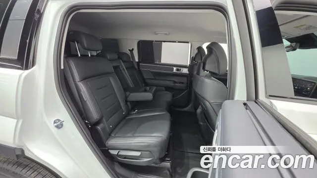 Hyundai Santafe Santa Fe (MX5) Бензин 2.5T 2WD — Фото автомобиля 19