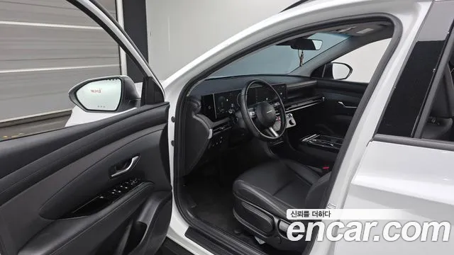 Hyundai Tucson NX4 — Фото автомобиля 10