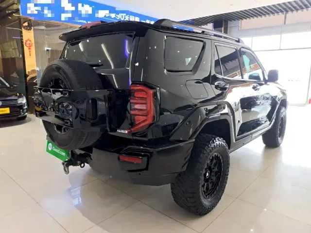 Tank Tank 400 New Energy 2023 Hi4-T Super Edition — Фото автомобиля 6