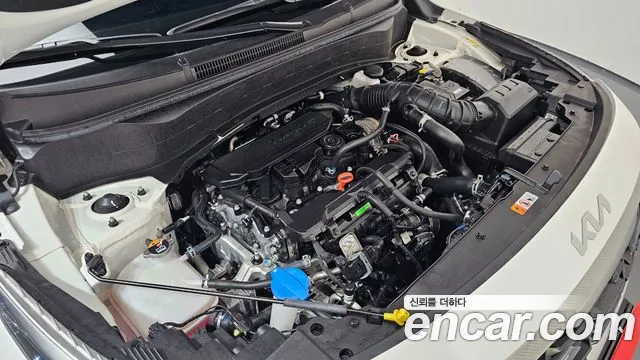 Kia Seltos New — Фото автомобиля 9