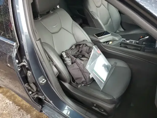 Cadillac CT5 — Фото автомобиля 16