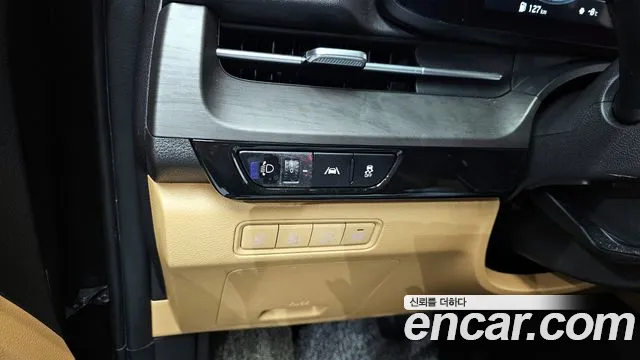 Kia Canival Carnival 4 поколение Бензин 7 мест Signature — Фото автомобиля 17